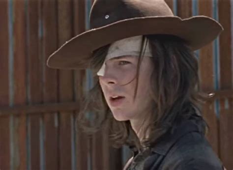 does carl grimes die